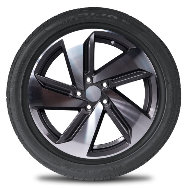 Llanta Ultra ARZ5 235/50R17 100W XL Arivo - Image 2